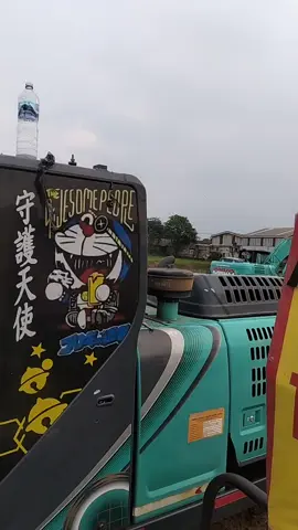 #pemasangan stiker pa haji Udin 