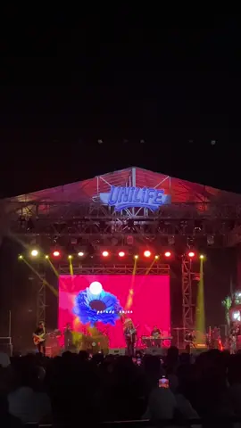 😭🤍#paradehujan#payungteduh#anginpujaanhujan#lampung