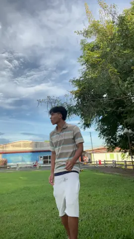 มันติดอยู่ในเส้นน