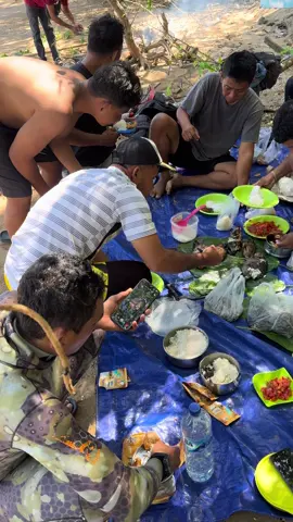 Utamakan sarapan daripada harapan🤭#spearfishing #spearo #indonesia🇮🇩 #bombanasultra #pantaivibes 