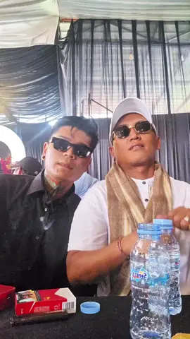 bapak metal sama bapak dangdut😅sehat2 a billy#papigaul80 @billyrockwell1993 