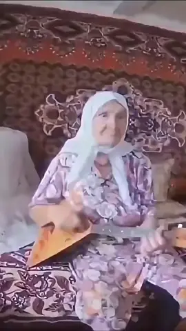 Bir derdi var galiba #edit #komedi #yorum #tiktokindia #komik 