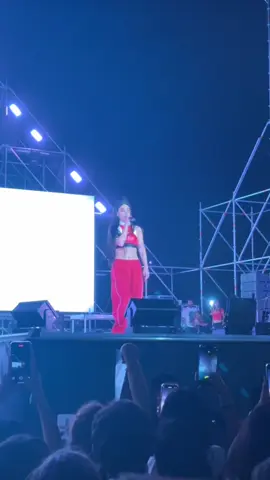 @rem #cocacolafest2025 @Brunette 