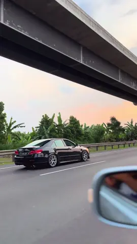 Kegiatan laki laki yg ga diajak beli telor gulung, gaikut demo karna takut mati muda #camry #fyp #japek #highway 
