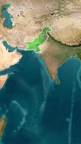 fyp tiktok trend Did you know Pakistan has a National Drink? 🥤🇵🇰 It’s none other than Sugarcane Juice (Ganne ka Ras) – a refreshing, sweet, and healthy drink loved across the country. Sugarcane is cultivated in many regions of Pakistan, but some areas are famous for producing the highest quantity: 🌾 Punjab – Faisalabad, Multan, Khanewal, Jhang, Rahim Yar Khan 🌾 Sindh – Badin, Thatta, Hyderabad 🌾 Khyber Pakhtunkhwa – Mardan, Charsadda This humble juice isn’t just a drink – it’s part of Pakistan’s culture and daily life. From street vendors to big cities, you’ll always find fresh sugarcane juice being served. No wonder it’s declared Pakistan’s National Sharbat! If you love discovering surprising facts about Pakistan’s culture, geography, and history, make sure to Subscribe for more amazing shorts! 🔔 دوستو! آپ نے پاکستان کے قومی جانور کے بارے میں تو سنا ہوگا … لیکن کیا آپ جانتے ہیں پاکستان کا قومی شربت کون سا ہے؟ جی ہاں! وہ ہے گنے کا رس 🥤۔ پاکستان میں گنے کی کاشت سب سے زیادہ پنجاب کے اضلاع فیصل آباد، ملتان، خانیوال، جھنگ اور رحیم یار خان میں ہوتی ہے۔ سندھ میں بھی بڑے پیمانے پر کاشت ہوتی ہے، خاص طور پر بدین، ٹھٹھہ اور حیدرآباد کے علاقوں میں۔ خیبرپختونخوا میں مردان اور چارسدہ گنے کے بڑے علاقے مانے جاتے ہیں۔ تو بھائیو، جب قومی شربت بھی پتا چل گیا، تو اب تو سبسکرائب بنتا ہے دوستو! 🔔 geography videos geography facts Hindi facts urdu fact fact about Pakistan  #xyzcbaa #STEMTok #fact #fyp #trending 
