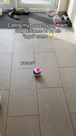 I love this little robot 😭💕#robot #couples #longdistance 