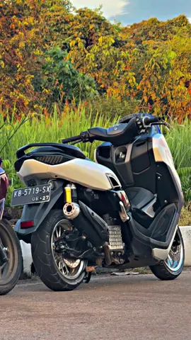 #modecomot#foswan #nmaxmodifikasi #vcxburgundy #fypppppppppp