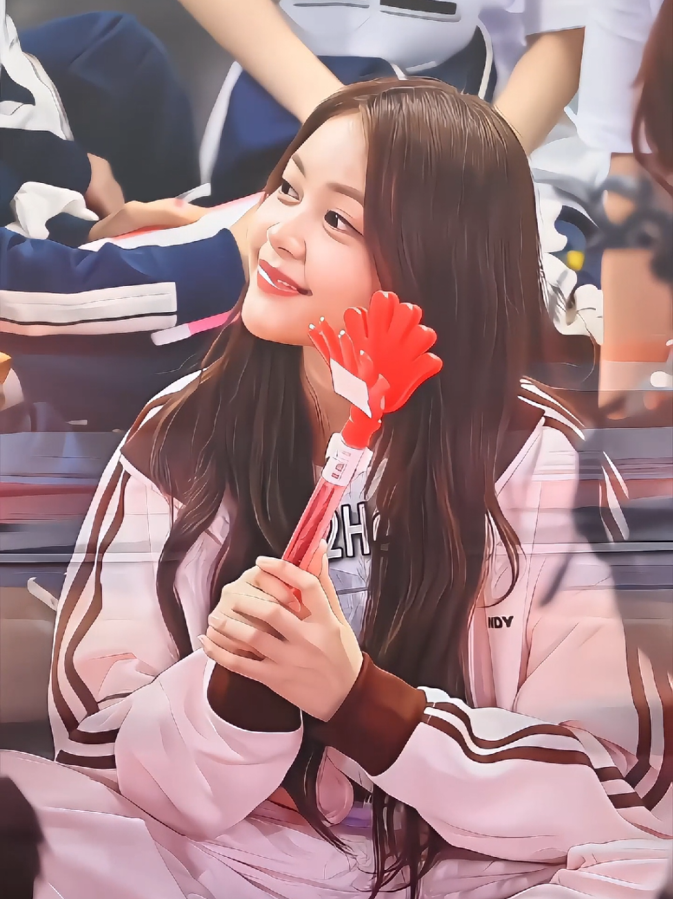 Cantik, Imut, Lembut diborong semua ama niee anak😭🫶 - Carmen's fansite photo collection while at ISAC✨ - cr : @Lucky2clover_ ,@encrircled_c, @suarmentari, @Carmenareumi, @encircled_, @IanToT1009 & @null2610 on X #CARMEN #HEARTS2HEARTS #ISAC 