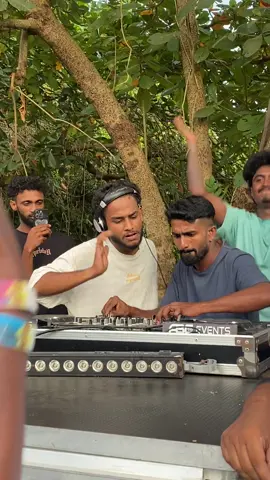 Who are these guys?😵‍💫😵‍💫 #flypシ #trending #downsouth🇱🇰 #foryoupagе #ilovebrunch 