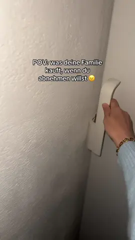 Hoffe dieses Video geht auch so viral, wie das letzte mit den Mandelentzündungen #viral #food #eating #unhealthy #abnehmen 