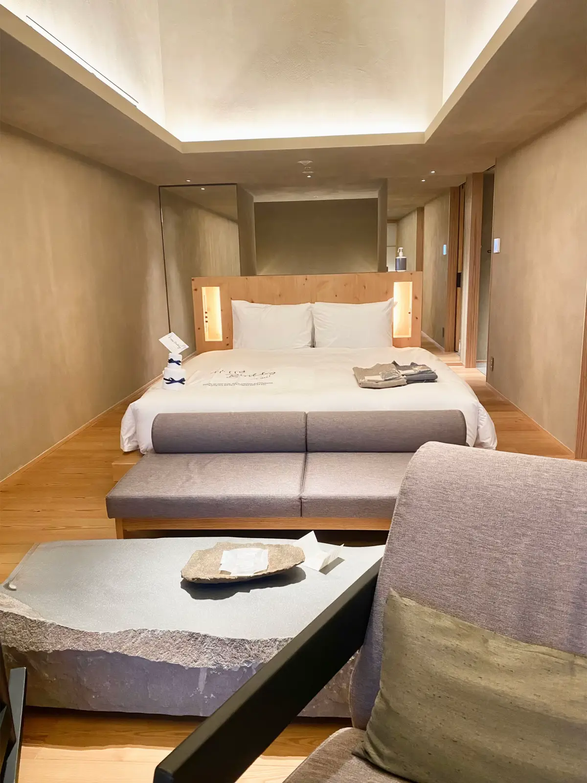 SOKI ATAMIのSOKI スイートに宿泊🛁館内1室のみのスイートルーム。熱海が眺められる客室露天風呂も絶景！夕食に出てきたうなぎの天ぷらが忘れられない…🪞💫💐 #熱海ホテル #熱海旅館 #ホテルステイ #おすすめ