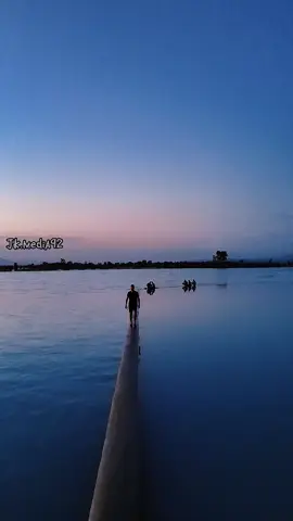 دریائے سندھ کا نظارہ | پس پردہ راوی کا نغمہ | ایک خوبصورت امتزاج Unbelievable View | دریائے سندھ کی خاموشی #IndusRiver #ravisong #Pakistan #beauty #viral_video 