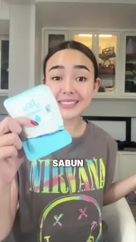 Ga nyesel ngikutin Amanda Manopo dari dulu karena dia super baik banget mau spill rahasia kulit cerahnya😍 yaps, cuma pake sabun viral satu ini🤩 #kojicplankton #amandamanopo #fyp #GlowUp 