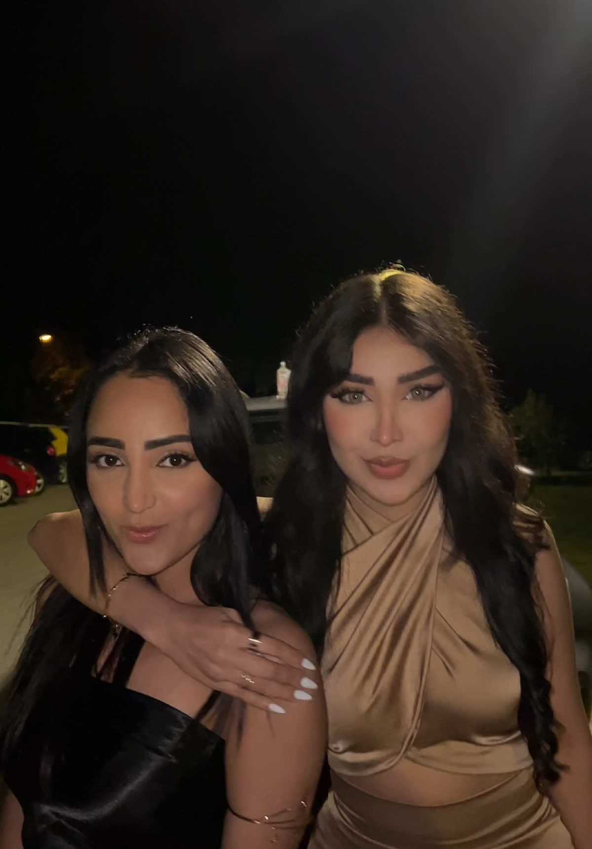@Linda @DYSTINCT 