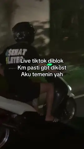 Mumpung pahlawannya lagi sibuk 🤭