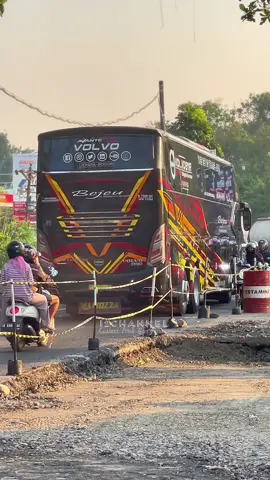 Bus Bejeu Tronton Volvo B11R Body Avante H9, Berangkat Dari Kota Jepara Menuju Jakarta & Sekitarnya