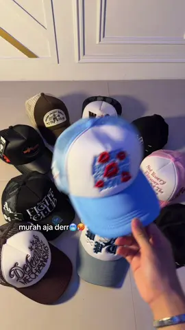 obat ganteng mu🥶 #topi #🕷️🕸️ #cuantanpabatas #ttrois #ootdinspiration 