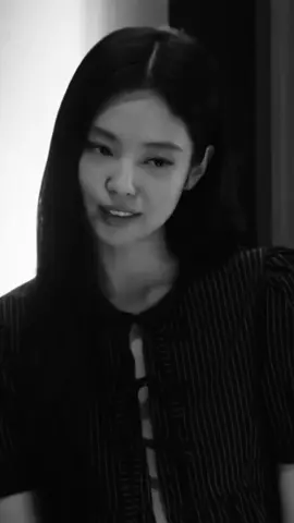 🪭＿ㅤ͟鿚⃜    #JENNIE 🉆◌ : ‎‎ ‎‎‎Realmente lo intenté, espero que puedan entender el tutorial. Es mi primera vez haciendo uno y, nada… solo quiero agradecerles por todo el apoyo que me están dando. Muchísimas gracias. ‎‎‎ ‎ ‎⎯⎯ - - - - #fyppppppppppppppppppppppp #tutorial #kpopteam #trendingvideo @TikTok @BTS 