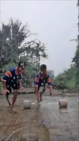 walaupun hujan tetap latihan
