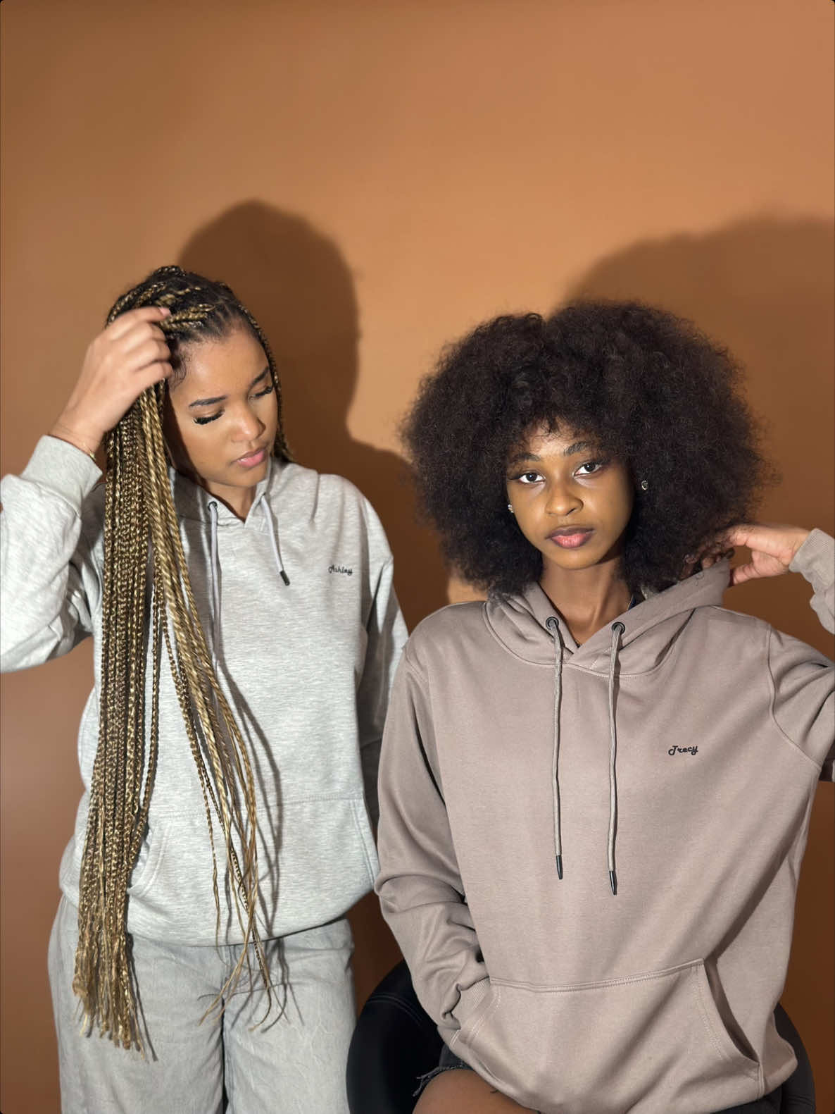PULL PERSONNALISÉ 🎉 : 10.000F LE PULL + LA PERSONNALISATION SELON VOTRE GOÛT 🎉 PLUSIEURS COULEUR EN STOCK 📌 TAILLES : S’ M’ L’ XL’ XXL’ 📌 DISPONIBLE CHEZ @qualite_bas_prix 📌 📞 TÉLÉPHONE : 01-51-70-12-86 📌 WHATSAPP : 01-51-70-12-86📌 ———————————————————————————————— LIVRAISON EN MOINS DE 24h SUR ABIDJAN : 1.000F 📌 LIVRAISON EN MOINS DE 48h À L’INTÉRIEUR DU PAYS : 2.000 📌  LIVRAISON EN MOINS DE 72H DANS LA SOUS RÉGION OUEST AFRICAINE : 5.000F 📌    🛍🛍 ( faites vous plaisir ! 😊 )