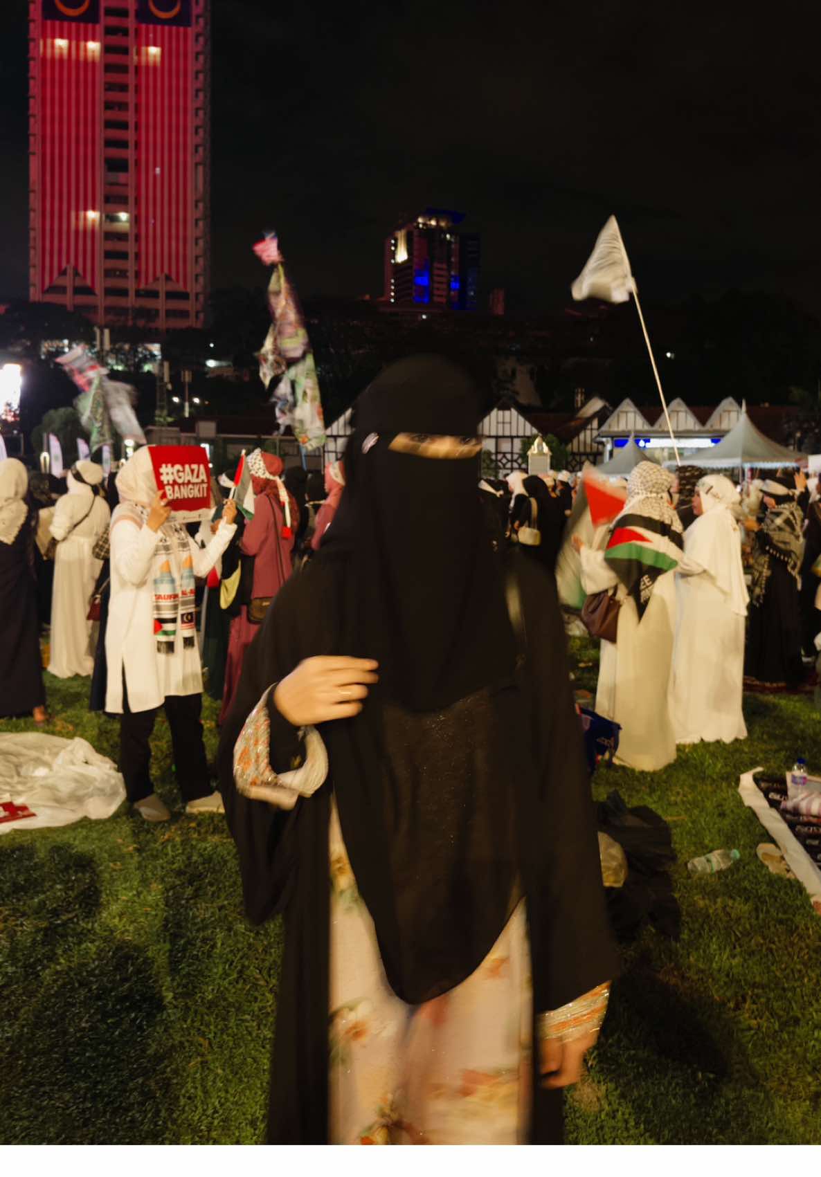 maya + niqab #masyaallahtabarakkallah #allahummabarik #mayaaddrianna @Mardhiyyahh Alhumairaa 