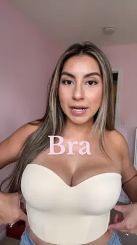 Replying to @Cynthia Mejia this is such a good bra and actually holds the girls up🍈🍈 @Hsia-Bras #hsia #hsiabra #bra #bras #tiktokshoplabordaysale 