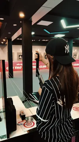 “Đây là tâm súng hay là tâm ai?”