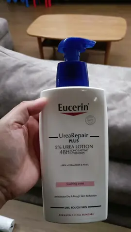 แถมกระเป๋า*Eucerin UreaRepair ผิวแห้งผิวบอบบางจำเป็นต้องใช้  #Eucerin  #Urea #Repair #ยูเซอริน #กะแต้วนัชชารีย์ 
