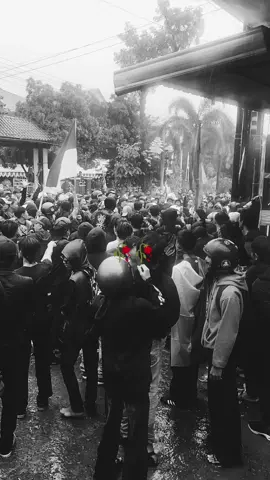 kuningan hari ini 31/8/2025#demo #dprd #kuningan #kuninganrepost #fyp 