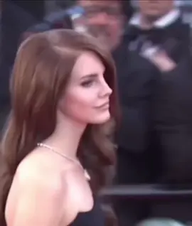 @Lana Del Rey #paratiiiiiiiiiiiiiiiiiiiiiiiiiiiiiii #hooneymoon #viraltiktok #lanadelrey #fandelanadelrey 