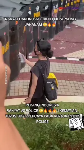 #news #polisi #indonesia #tiktok #fyp  polis Indonesia paling jahatnya bunuh rakyat dengan kejamnya patut lah perempuan to tendang sebab perbuatan police bunuh rakyat dengan kejam dengan kereta astagfirullah kerajaan jahatnya 