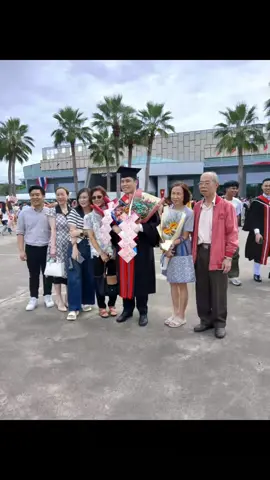 #คลิปที่มีคนดูเป็นล้าน #100ล้านวิว #tiktokuni #เทรนอันดับ1วันนี้ #คิดบวกแล้วชีวิตจะมีสุข😍 #สตอรี่ความรู้สึก #LIVEInteraction #เทรนด์วันนี้ #รับปริญญามหาวิทยาลัยกรุงเทพธนบุรี#คณะศิลปกรรมศาตร์มหาวิทยาลัยกรุงเทพธนบุรี 