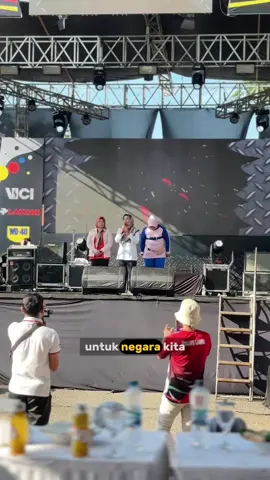 Kita berikan doa terbaik untuk Bojonegoro dan Indonesia kita tercinta, lekas membaik, dan menemukan jalan terbaik ♥️ #senamBMM Kecamatan Bojonegoro  #cantikawahono#bojonegoro