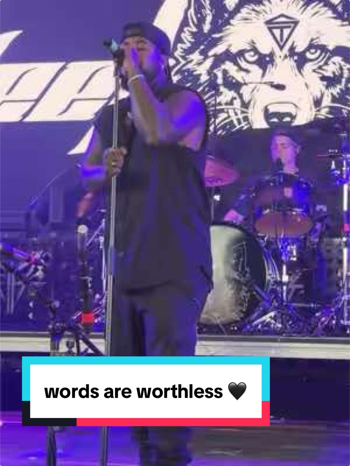words are worthless by @SleepTheory in cincinnati, oh. i was so happy they played this song 😭💜 #sleeptheory #cullenmoore #afterglow #godisaweapontour #cincinnati 