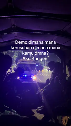 Ingin bertemu kembali di fase yang sudah lama pergi:)