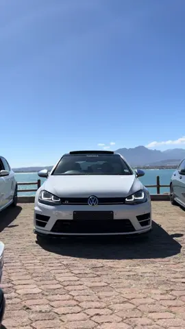 Sexy 7 👻 #thanastuning #baggedcars #fyp #golf7r #airsuspension 