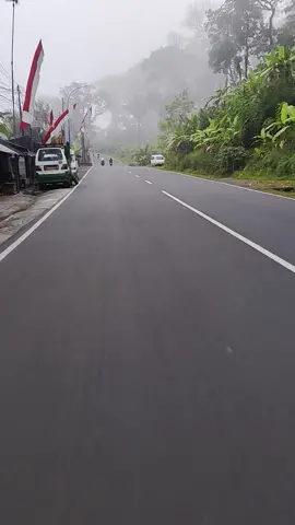 vibes pagi hari di rest area urug 🥶🥶🥶#jalanjalan #Vlog #tasikmalaya_jawabarat #restareaurug #fypage #fypviralシ #fyp 