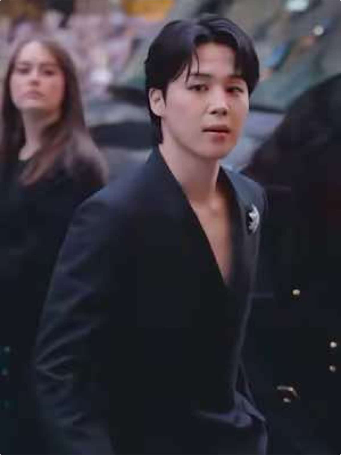 ‼️HYBE/BIGHIT HIỆN TẠI CHƯA CÓ THÔNG BÁO, PHÁT NGÔN CHÍNH THỨC Ở BẤT KÌ TRANG THÔNG TIN NÀO CỦA TẬP ĐOÀN/CÔNG TY VỀ SỰ VIỆC VIDEO RIÊNG TƯ CỦA JIMIN BỊ LEAK VÀ CÁC TIN ĐỒN XUNG QUANH ‼️  Thông tin được các trang công cộng đăng tải với nội dung 