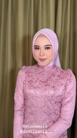 Hasilnya memuaskan bangetttt🥹🫶🏻❤️‍🔥thanks kakk@wikaafriany_makeup  #bridesmaids 