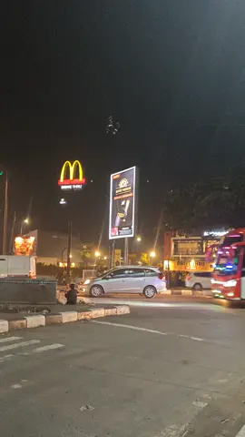 lampu merah pasir koja...  #bandungpisan #fyp #reelstiktok #bandung #laguviraltiktok 