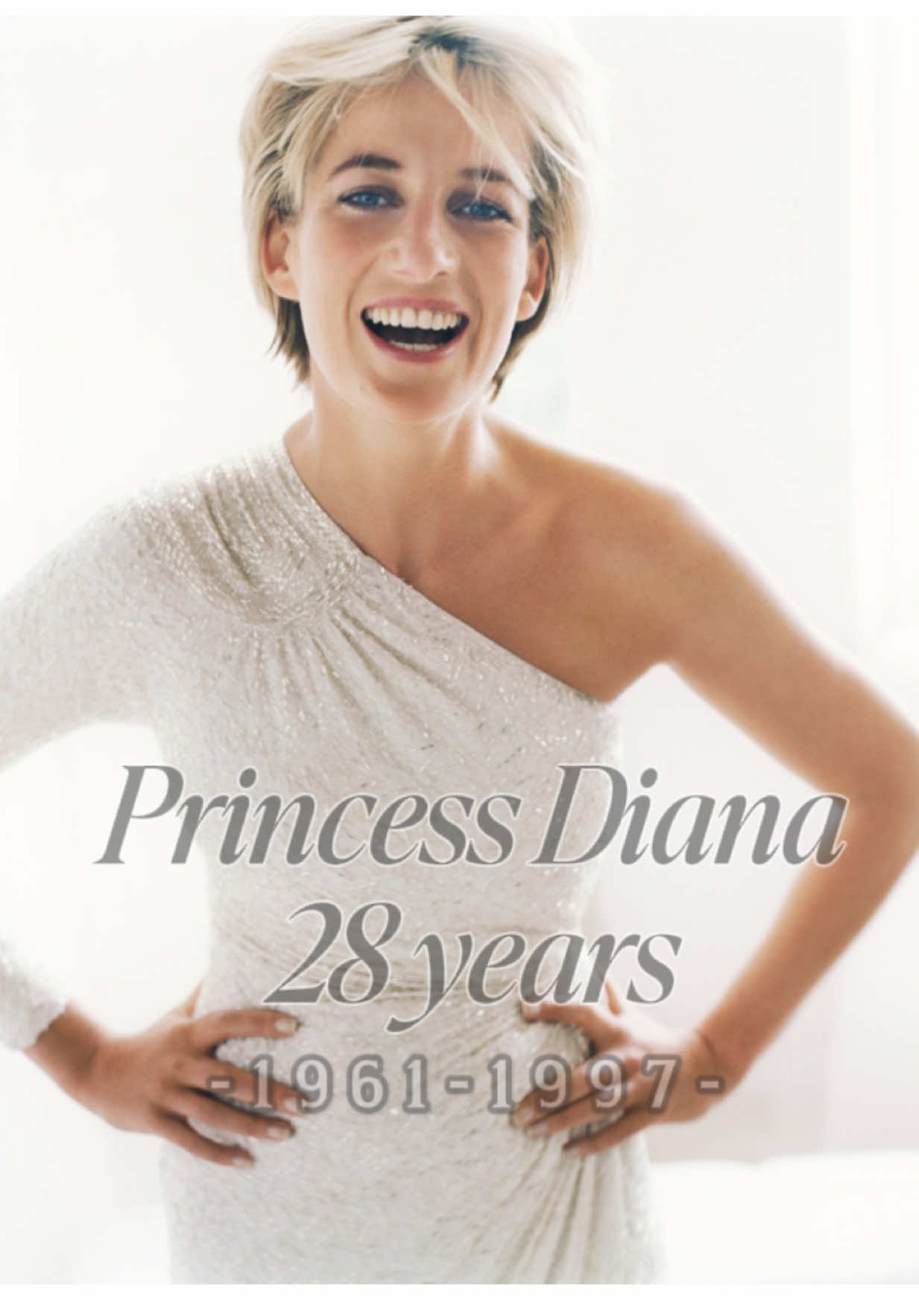 August 31st 1997 Princess Diana’s soul left this earth, but the impact she had on the world and the ones closest to her will forever remain ❤️ • • • #princessdiana #dianaspencer #ladydiana 