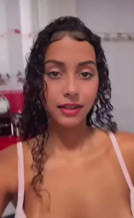 Cada vez mais gostosa 😮‍💨