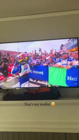 I’m emotional 😭 so proud of isack!! #fyp #f1 #isackhadjar 