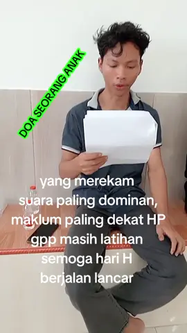 versi latihan 1 bareng organis Randy dan bersama Amos R Alma R Aurel R Kist Maria 