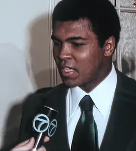 Muhammad Ali 😂⚡ #muhammadali #boxing #edit #fast #trending 