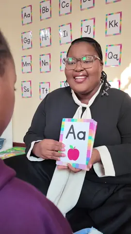 Breakthrough Tutors BW is a specialized learning center in Botswana. We specialize in helping children build strong reading and writing skills in English and Setswana. Our phonics-based lessons are designed for children from early years to primary school, making learning fun, structured, and effective. We are based in block 6 Gaborone #breakthroughtutorsbw #breakthroughacademybw #LearnOnTikTok #EduTok #phonics 