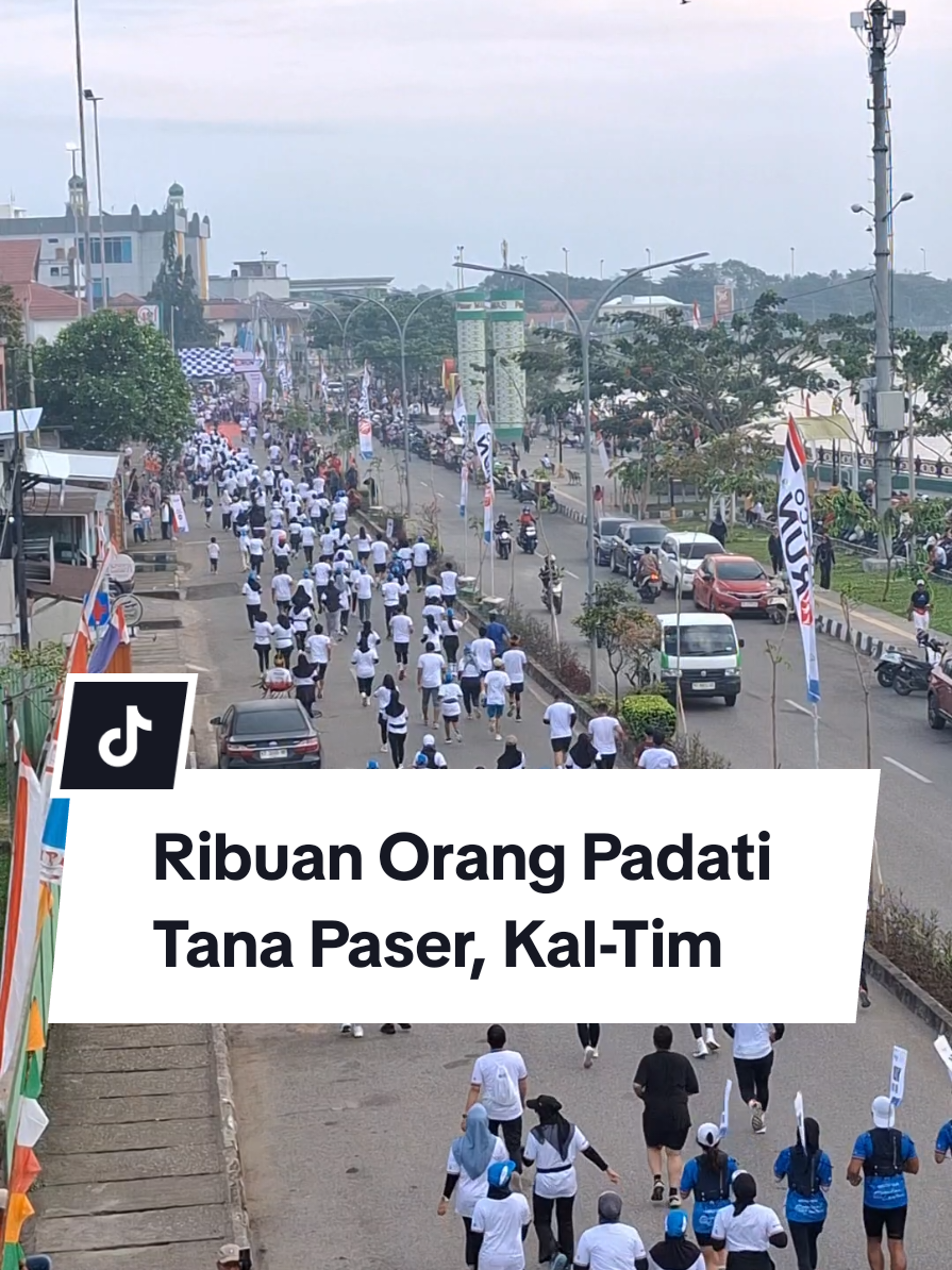 Ribuan Peserta Ikuti Kideco Run di Pusat Kota Tana Paser, Kalimantan Timur guys (31/08/2025) #paser #kalimantan #viral #fyp #seleloibuen 