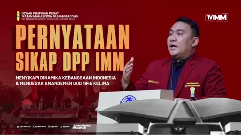 Seiring dengan perkembangan dinamika politik dan sosial Republik Indonesia yang semakin kompleks, kami merasa perlu untuk memberikan perhatian serius terhadap arah perjalanan demokrasi di Indonesia, khususnya dalam konteks keberlanjutan sistem pemerintahan yang lebih demokratis dan berkeadilan terhadap kebutuhan masyarakat. Dalam beberapa waktu terakhir, berbagai peristiwa politik yang terjadi di tanah air terutama demonstrasi besar-besaran yang berlangsung di seluruh pelosok negeri menunjukkan betapa krusialnya pembenahan terhadap sistem politik dan legislatif di Indonesia. Aspirasi rakyat yang semakin kuat menuntut adanya perbaikan di tubuh lembaga legislatif dan partai politik menjadi suatu kenyataan yang tak bisa diabaikan. Demonstrasi yang terpusat di Gedung Dewan Perwakilan Rakyat Republik Indonesia (DPR RI) menjadi simbol dari harapan masyarakat untuk perubahan yang lebih baik, lebih demokratis, serta lebih berkeadilan. Sebagai bagian dari elemen bangsa yang senantiasa berkomitmen pada penguatan demokrasi dan prinsip-prinsip kemanusiaan, kami, Dewan Pimpinan Pusat Ikatan Mahasiswa Muhammadiyah, dengan penuh tanggung jawab dan rasa kepedulian yang tinggi terhadap kebutuhan masyarakat, dengan ini menyampaikan Pernyataan Sikap dan usulan amandemen kelima terhadap Undang-Undang Dasar Negara Republik Indonesia Tahun 1945. Amandemen ini kami anggap sangat penting untuk mewujudkan sistem pemerintahan yang lebih baik, dengan memperhatikan dinamika zaman yang terus berkembang dan tuntutan kebutuhan rakyat yang semakin mendalam. Adapun pokok-pokok sikap yang  kami sampaikan adalah sebagai berikut:   1.    Mendesak Majelis Permusyawaratan Rakyat Republik Indonesia untuk segera melaksanakan sidang Perubahan Undang-Undang Dasar Negara Republik Indonesia Tahun 1945, dengan mengacu pada ketentuan Pasal 3 Ayat (1) dan Pasal 37 Undang-Undang Dasar Negara Republik Indonesia Tahun 1945. Tujuan utamanya adalah untuk melakukan Amandemen Kelima dengan memasukkan perubahan substantif dalam beberapa hal yang kami anggap penting, yaitu: Perubahan Pengaturan Dewan Perwakilan Rakyat Republik Indonesia (DPR RI) dengan merubah ketentuan Bab VII Undang- Undang Dasar Negara Republik Indonesia Tahun 1945 yang mengatur tentang peran, tugas, dan kewenangan DPR-RI. Ini adalah langkah yang esensial dalam rangka meningkatkan kualitas dan kredibilitas lembaga legislatif di mata rakyat. Penetapan batasan masa jabatan anggota DPR-RI selama lima tahun dengan ketentuan bahwa setelah dua periode/(10 tahun), anggota DPR tidak dapat dipilih kembali. Kami percaya bahwa pembatasan ini akan menciptakan kesetaraan dengan Batasan masa jabatan Presiden/Wakil Presiden yang telah diatur dalam Pasal 7 Undang-Undang Dasar Negara Republik Indonesia Tahub 1945. Rotasi yang sehat tentu memberi ruang bagi regenerasi politik yang lebih dinamis, sekaligus menghindari stagnasi dalam kepemimpinan legislatif sesuai dengan perkembangan zaman. Pembatasan usia anggota DPR-RI dengan ketentuan paling lama berusia 60 tahun. Batasan usia ini penting untuk memberikan peluang kepada generasi muda yang energik dan inovatif untuk terlibat dalam proses legislatif, serta memastikan adanya perpaduan antara pengalaman dan dinamika pemikiran segar dalam merumuskan kebijakan. 2.   Kami menghimbau seluruh kader IMM di seluruh Indonesia agar tetap menjaga gerakan perjuangan yang berlandaskan nilai-nilai keislaman, kebangsaan, dan kemaslahatan rakyat Menghindari segala tindak perusakan maupun langkah-langkah yang dapat merugikan masyarakat. Konsolidasi internal serta orientasi perjuangan yang menjunjung tinggi moralitas dan akhlak Islami harus senantiasa diutamakan sebagai kontribusi nyata bagi bangsa di tengah situasi yang penuh ketidakpastian. Kami menyampaikan pernyataan sikap ini dengan penuh tanggung jawab dan harapan agar dapat menjadi bahan pertimbangan bagi Majelis Permusyawaratan Rakyat Republik Indonesia dalam menyikapi isu-isu besar yang sedang berkembang di masyarakat. Kami juga 