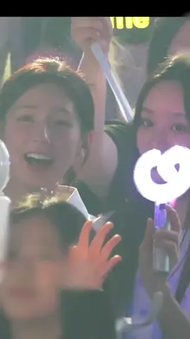 Miyeon and Hyeri at Aespa's Concert #idle #aespa #miyeon #leehyeri #fyp 