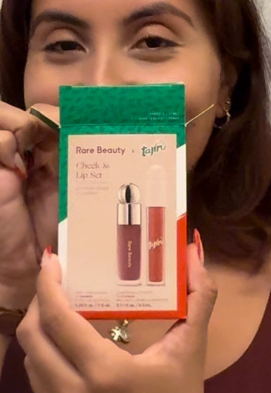 Summer, fall, any and every season is for tajin 😋🙂‍↕️ @Rare Beauty  #rarebeauty #tryonwithme #rarebeautymakeup #tajin #rarebeautyreview #latinacontentcreator #makeup 